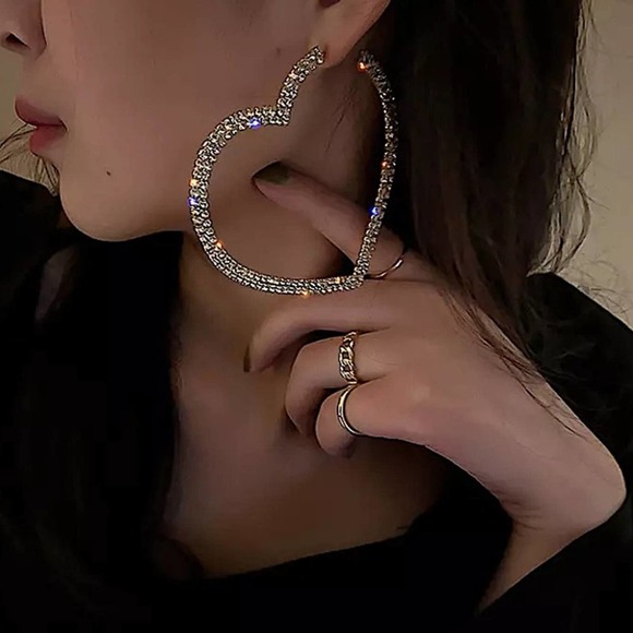 Diamond Oversized Gold Rhinestone Heart Hoop Earrings. Gold plated - Picture 6 of 11